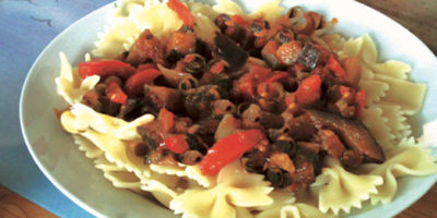 Un bel piatto di spaghetti alla siciliana
