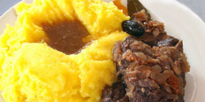 Capra in umido con polenta