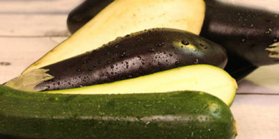 Zucchie e melanzane crude